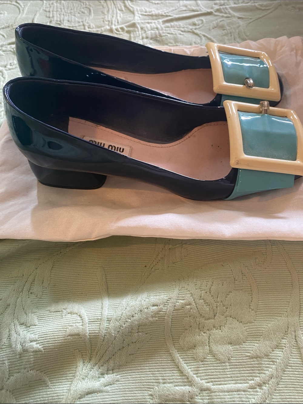 Miu Miu Navy Patent Flats with Turquoise and Cream Buckle size 6.5/36.5 - Picture 5 of 8